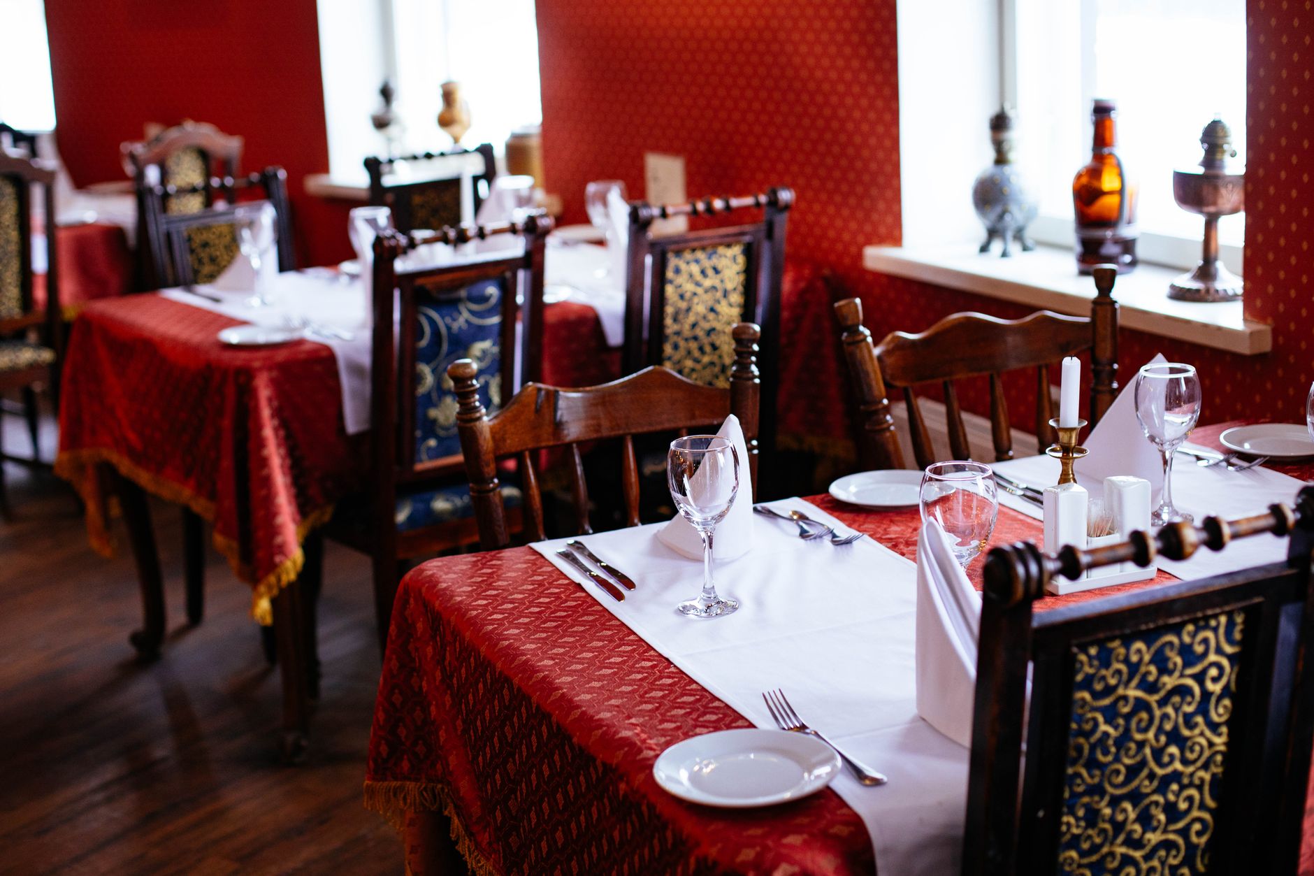 social media for restaurant Businesses Near Tasmania