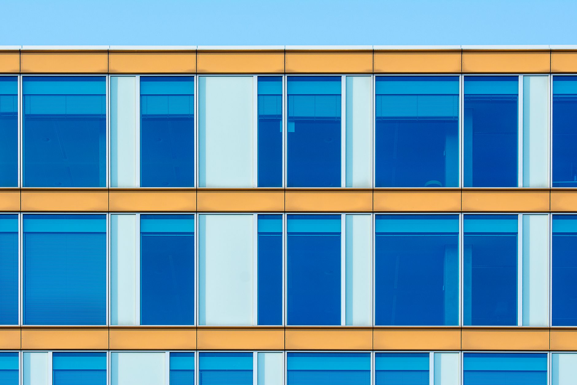 Graphic Design for Real Estate Businesses in Ballarat — August 2026 Guide